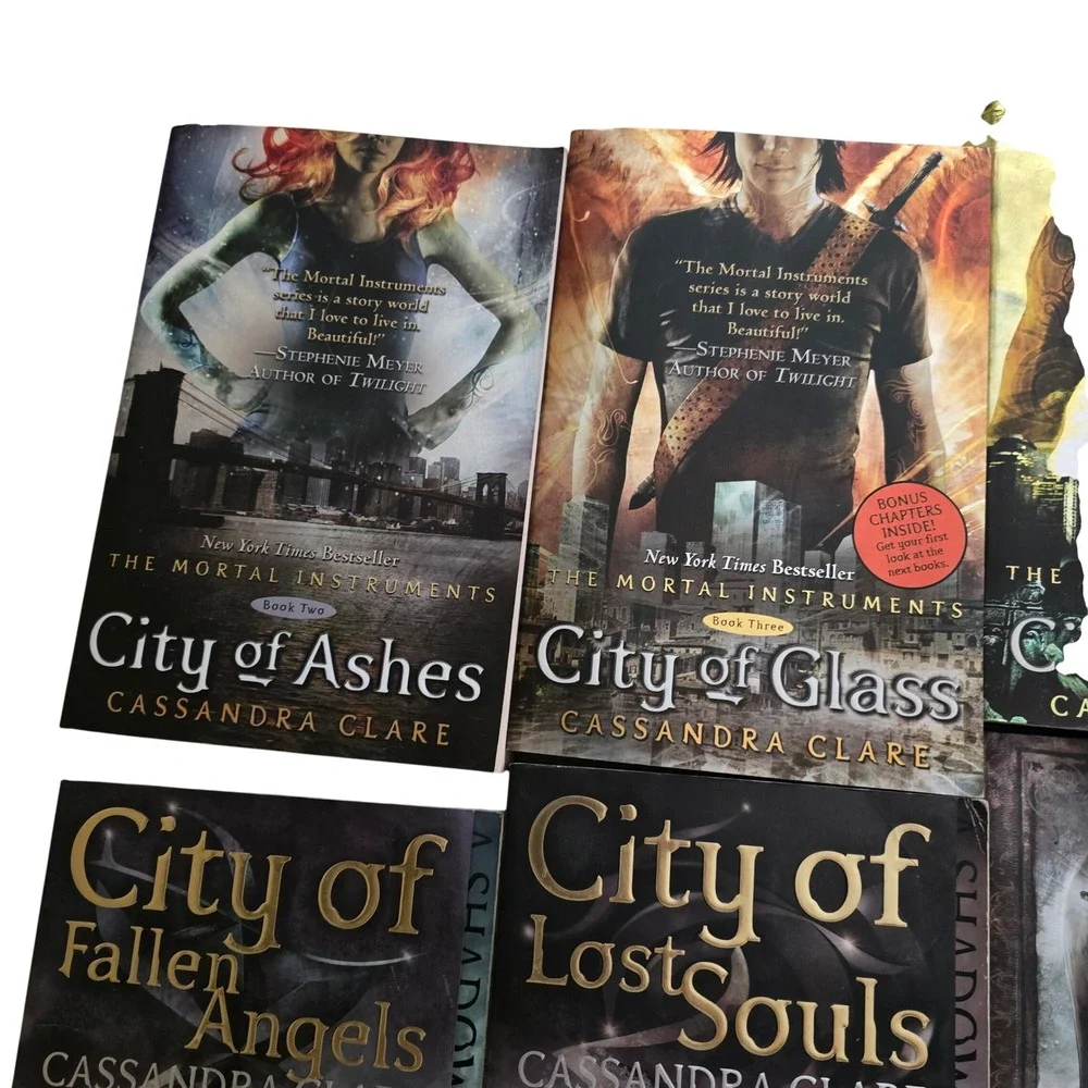 Cassandra Clare‎ Mortal Instruments 1-5 & Shadowhunters Codex Book Lot Bundle